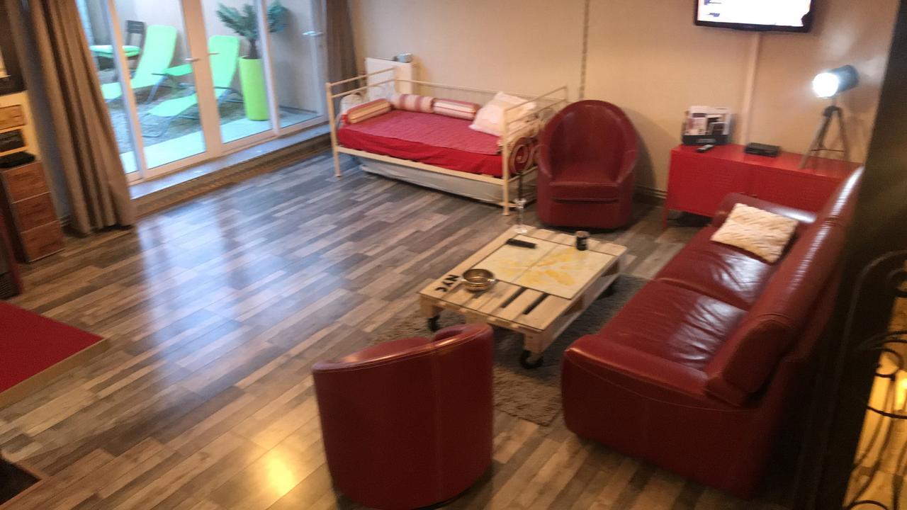 Loft L Atelier De Jacques Pres De Chablis Villa Villy  Kültér fotó