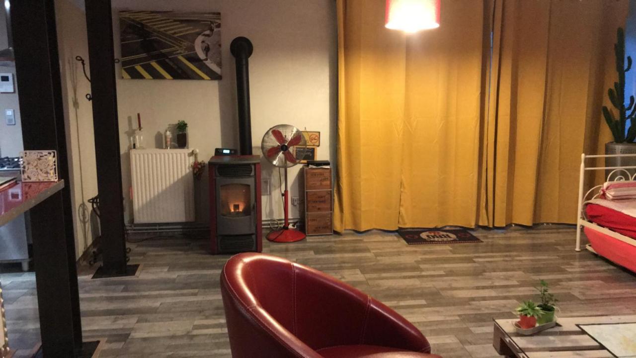 Loft L Atelier De Jacques Pres De Chablis Villa Villy  Kültér fotó